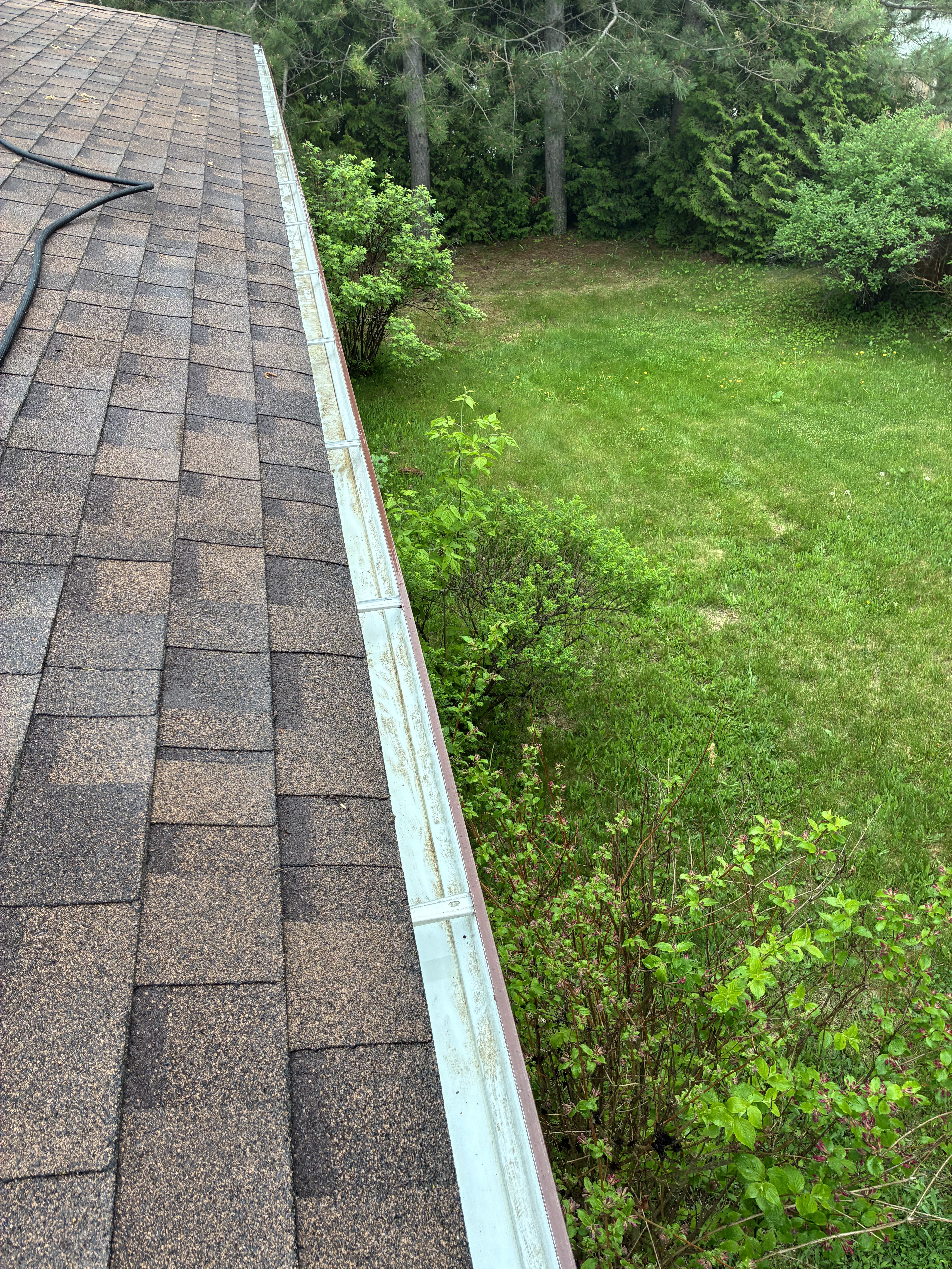 Gutter Cleaning after cleaning